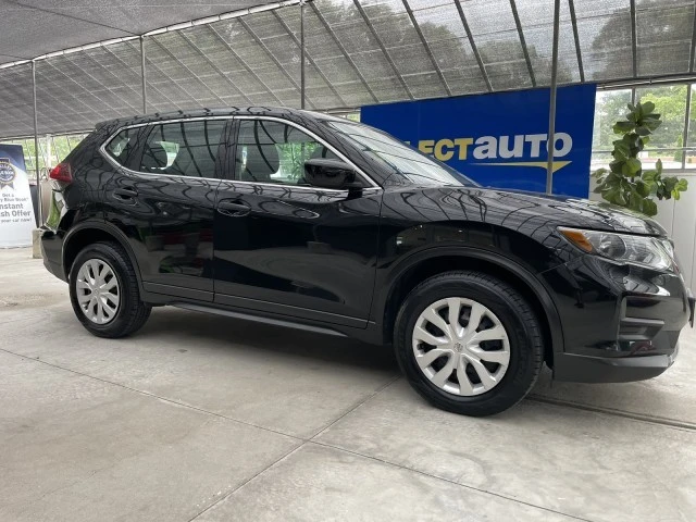 2020 Nissan Rogue - Image 3 of 21