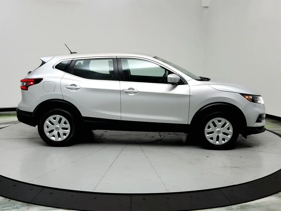 2020 Nissan Rogue - Image 4 of 21