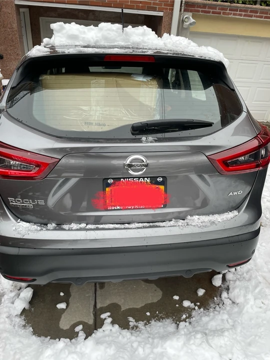 2020 Nissan Rogue - Image 4 of 8