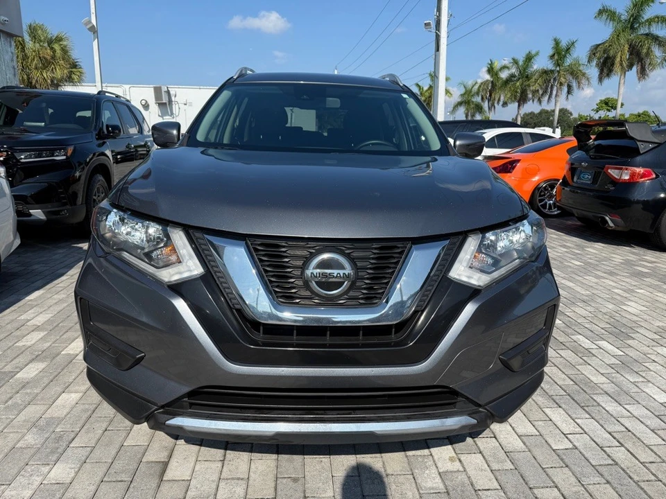 2020 Nissan Rogue - Image 3 of 21