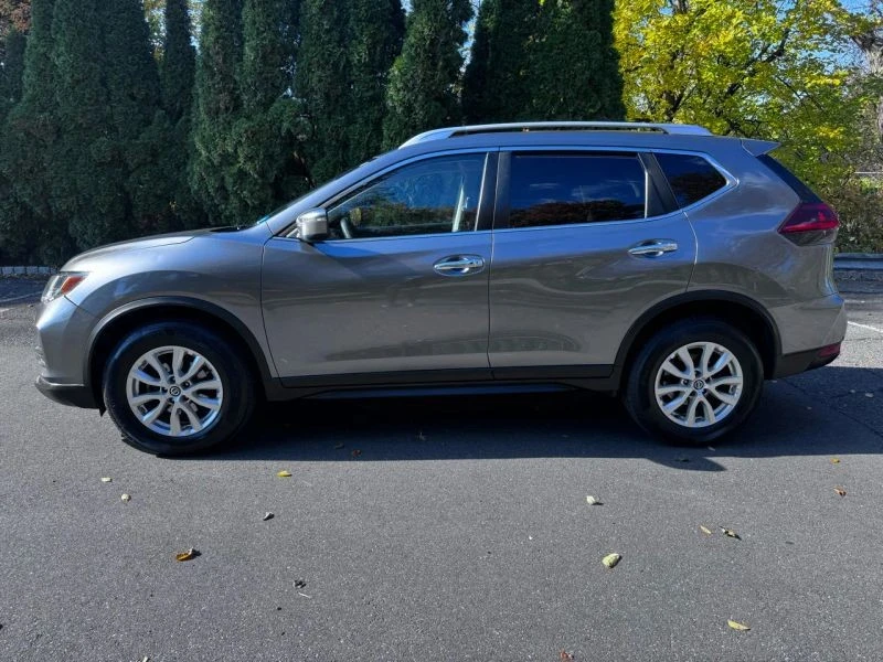 2020 Nissan Rogue - Image 4 of 12