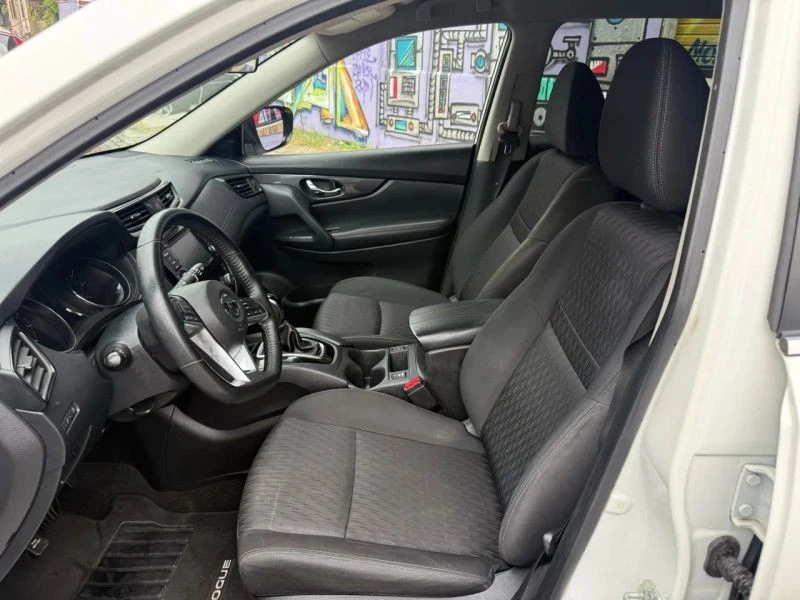 2020 Nissan Rogue - Image 12 of 12