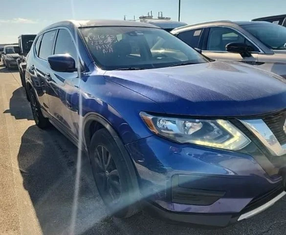 2020 Nissan Rogue - Image 2 of 4