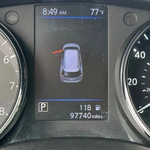 2020 Nissan Rogue - Image 14 of 15