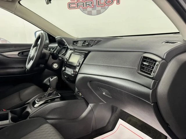 2020 Nissan Rogue - Image 12 of 12