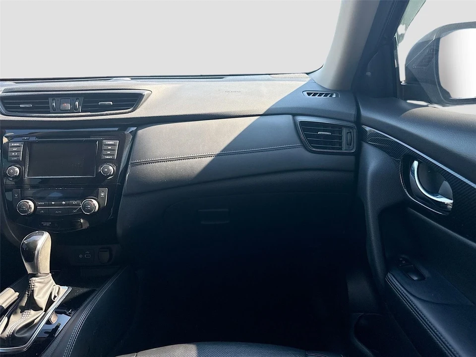 2020 Nissan Rogue - Image 21 of 21