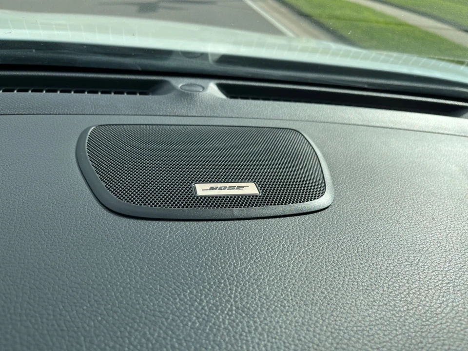 2020 Nissan Rogue - Image 16 of 16