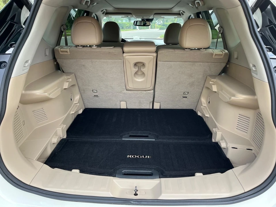 2020 Nissan Rogue - Image 14 of 16
