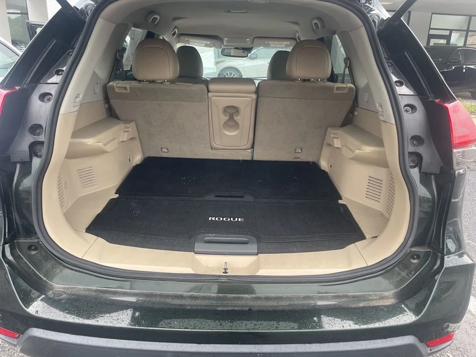 2020 Nissan Rogue - Image 12 of 12
