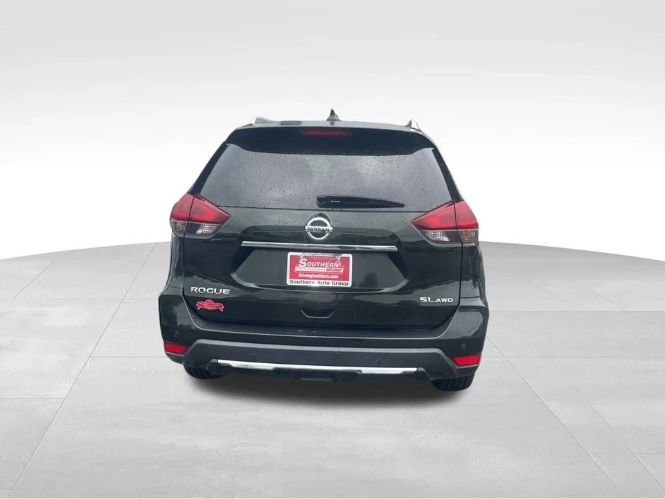 2020 Nissan Rogue - Image 7 of 12