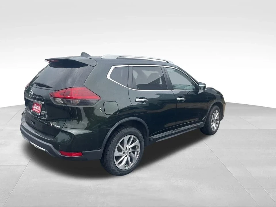 2020 Nissan Rogue - Image 5 of 12