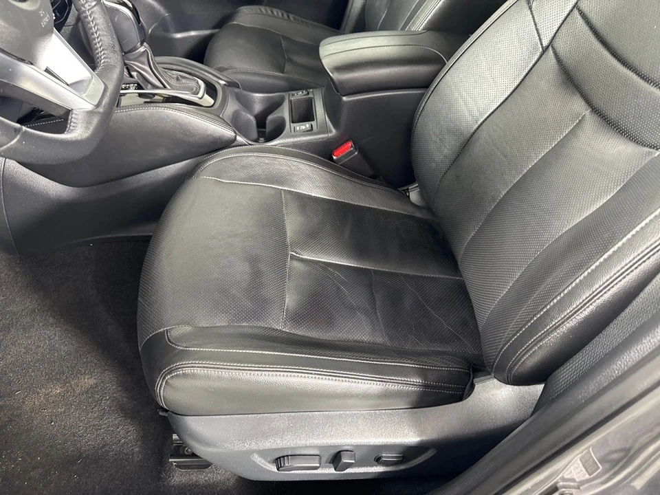 2020 Nissan Rogue - Image 13 of 21