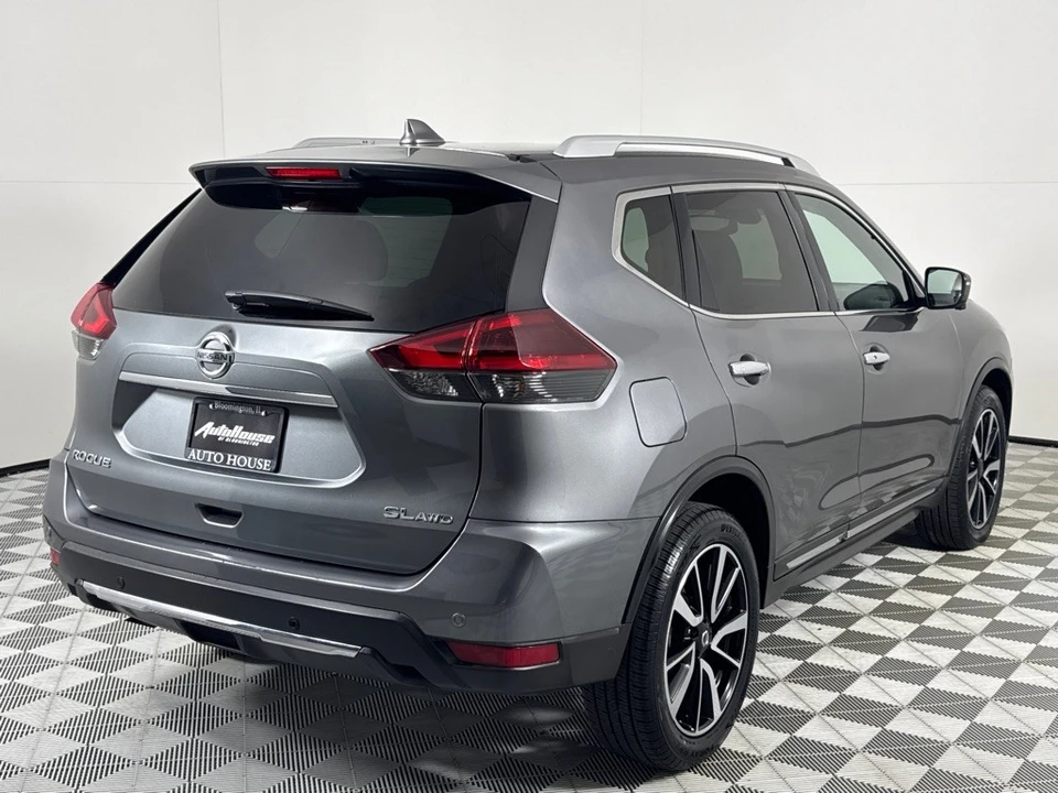2020 Nissan Rogue - Image 5 of 21