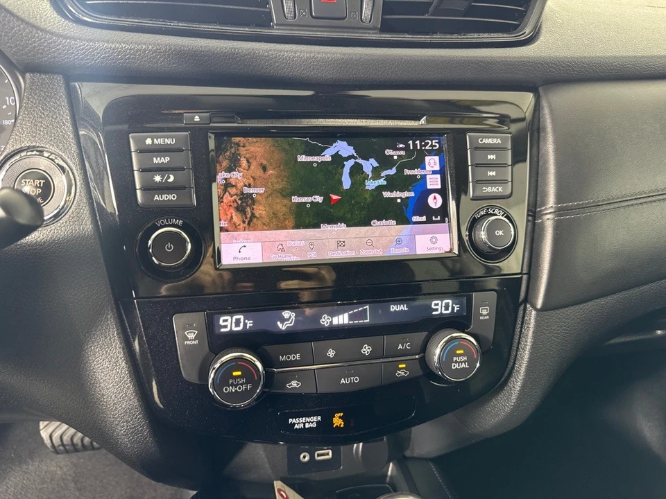2020 Nissan Rogue - Image 17 of 21