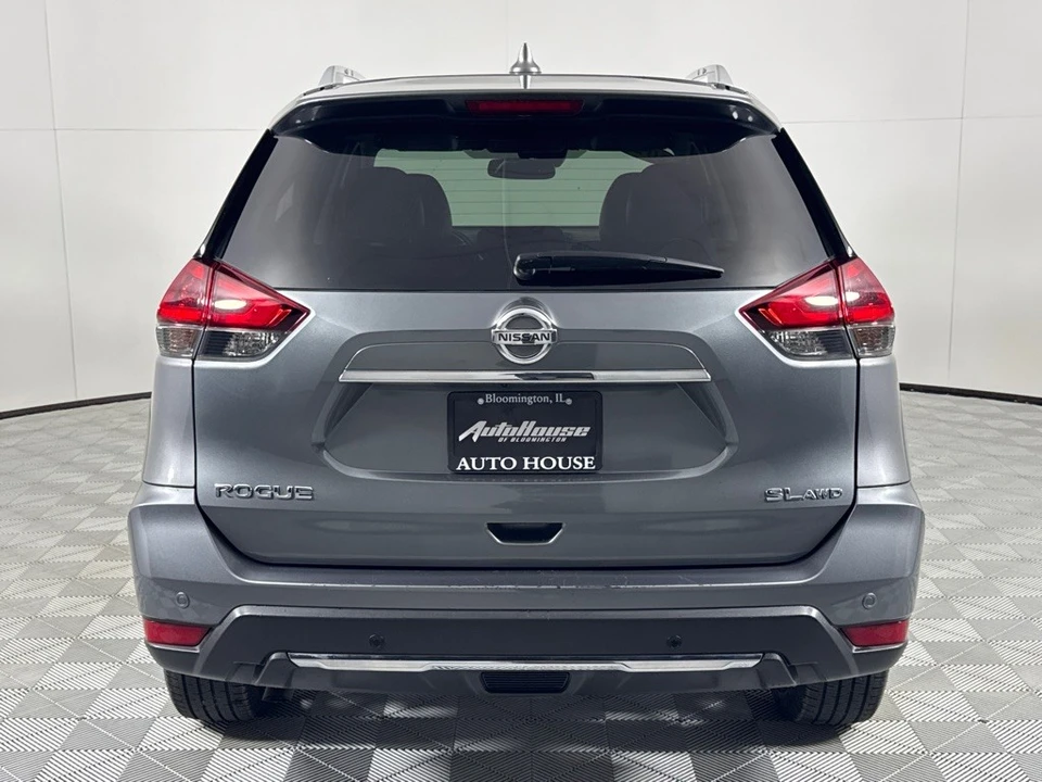2020 Nissan Rogue - Image 6 of 12