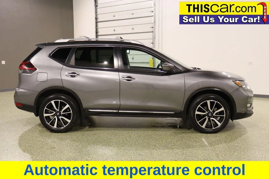 2020 Nissan Rogue - Image 10 of 12