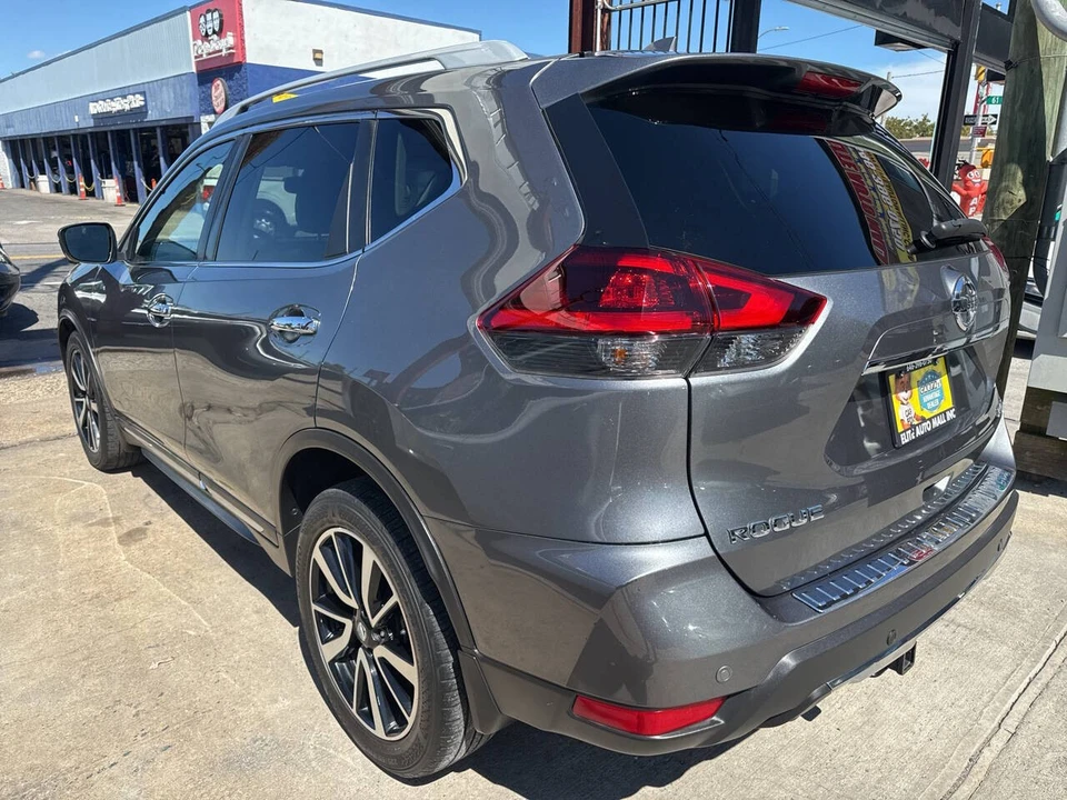 2020 Nissan Rogue - Image 5 of 21