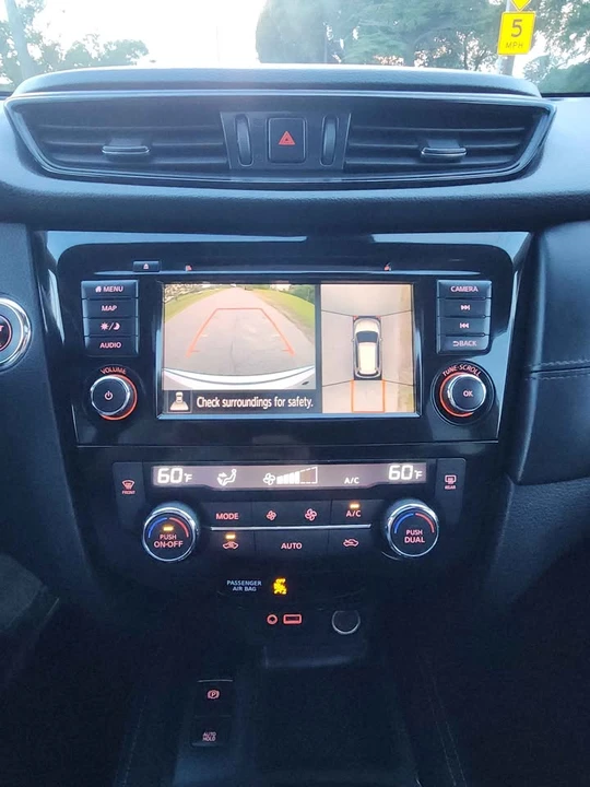 2020 Nissan Rogue - Image 6 of 20