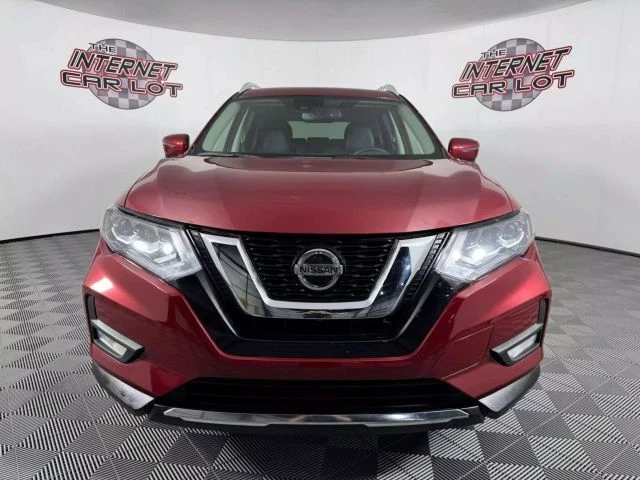 2020 Nissan Rogue - Image 2 of 12