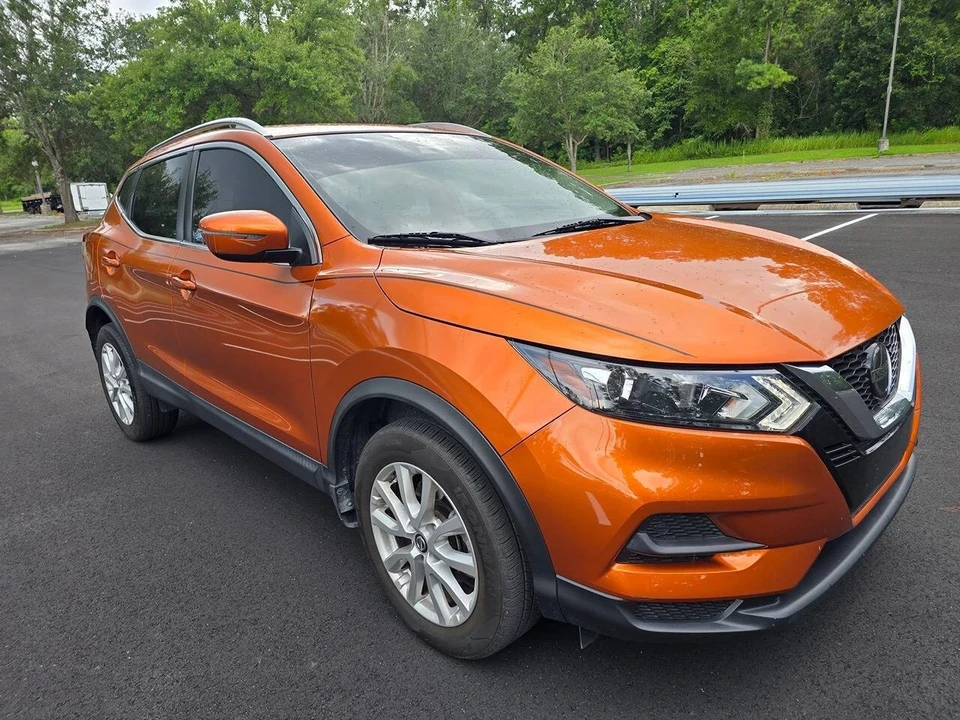 2020 Nissan Rogue - Image 2 of 21