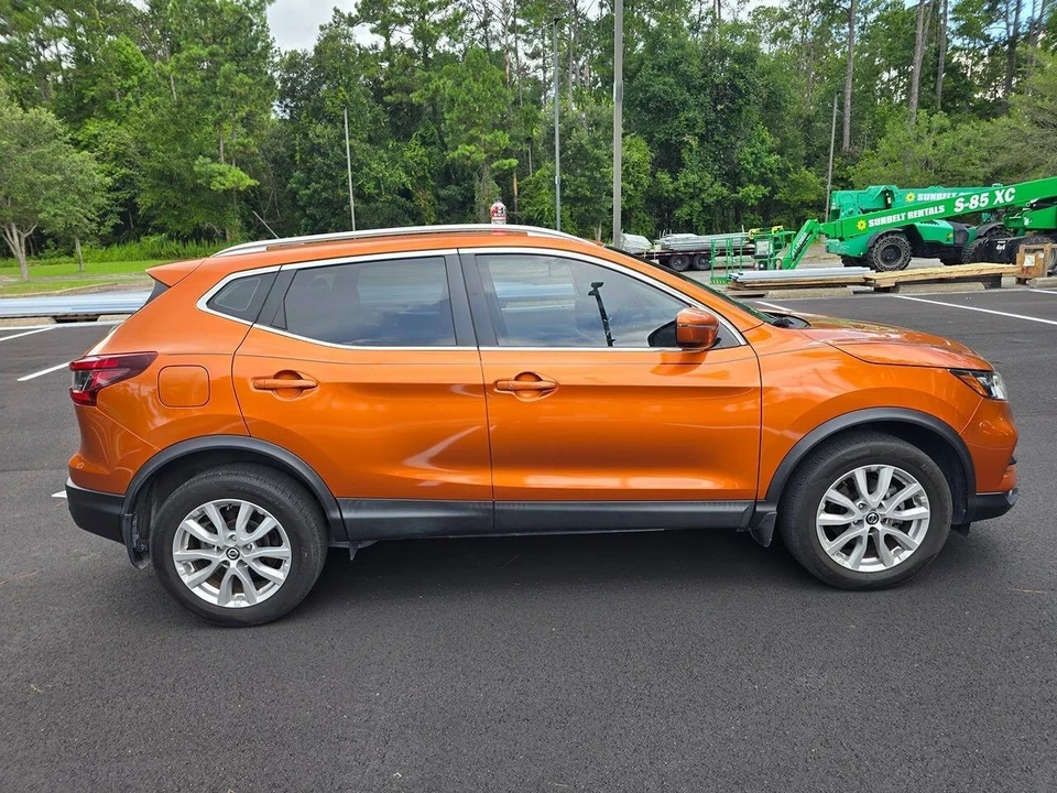 2020 Nissan Rogue - Image 6 of 21