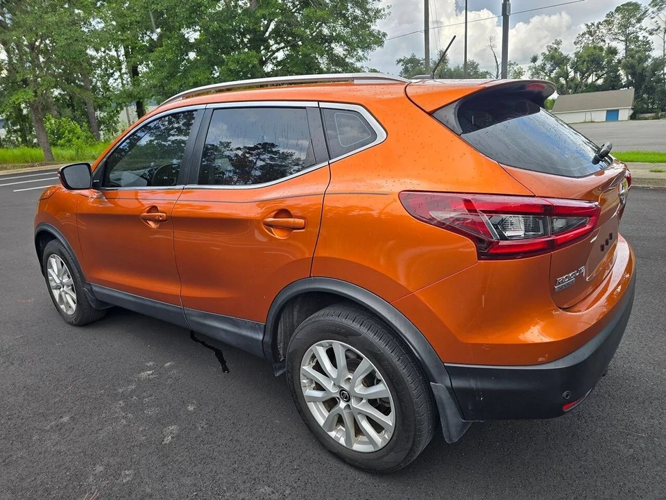 2020 Nissan Rogue - Image 12 of 21