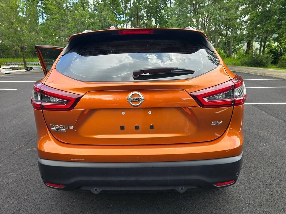 2020 Nissan Rogue - Image 7 of 21