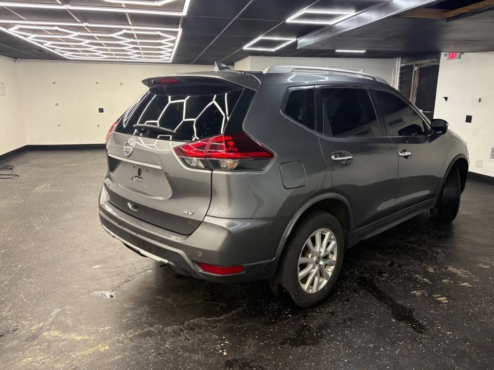 2020 Nissan Rogue - Image 5 of 11