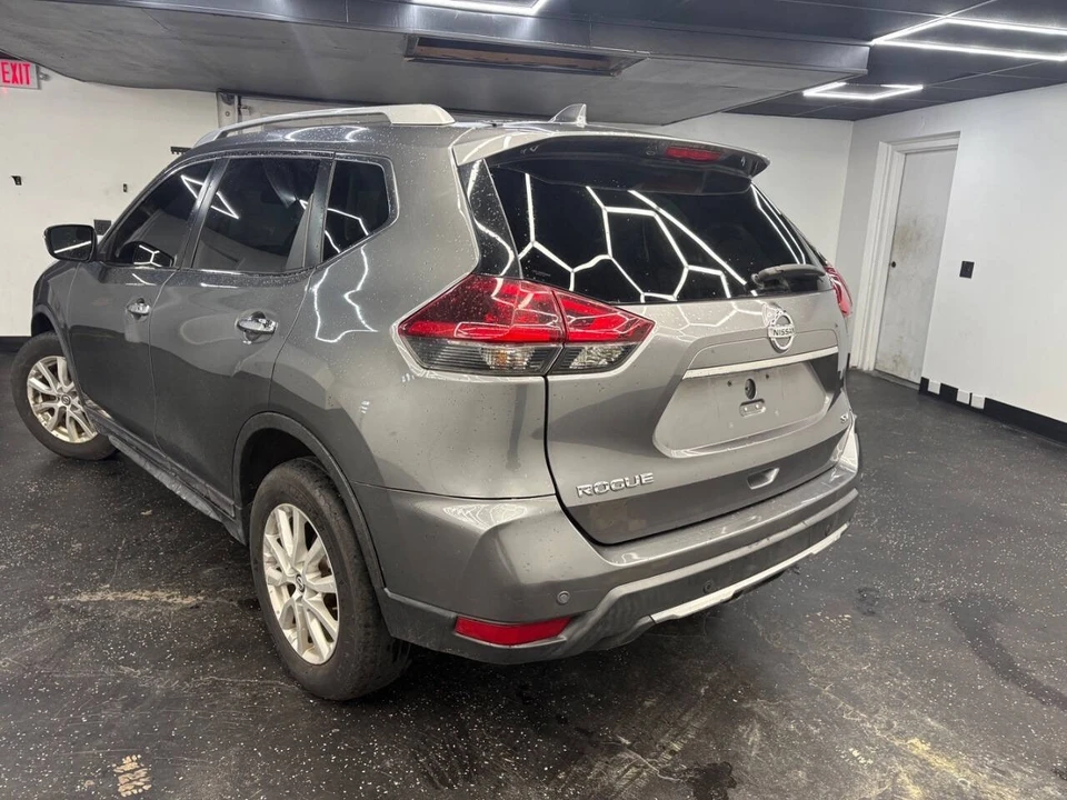 2020 Nissan Rogue - Image 6 of 11