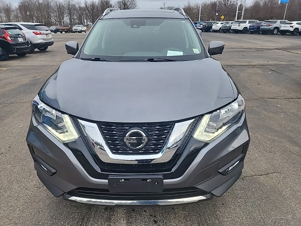 2020 Nissan Rogue - Image 2 of 20