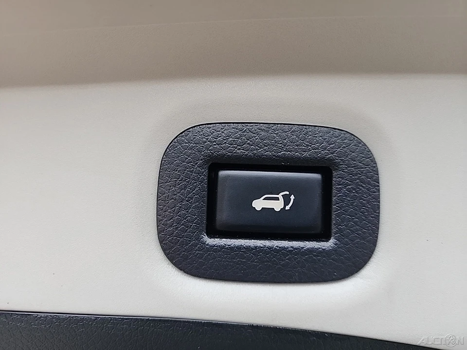 2020 Nissan Rogue - Image 20 of 20
