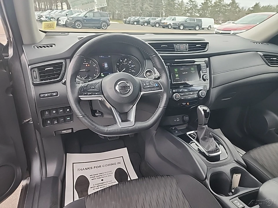 2020 Nissan Rogue - Image 10 of 20