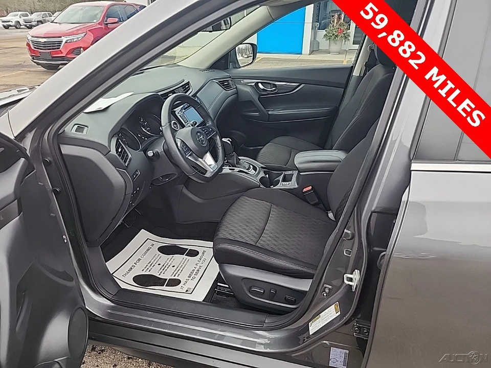 2020 Nissan Rogue - Image 11 of 20