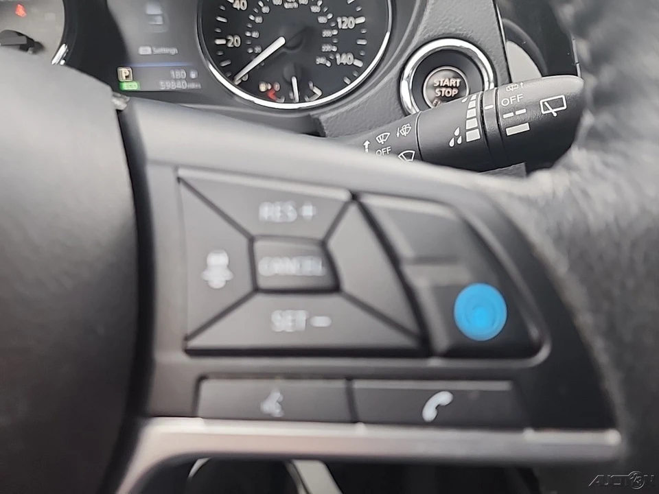 2020 Nissan Rogue - Image 16 of 20