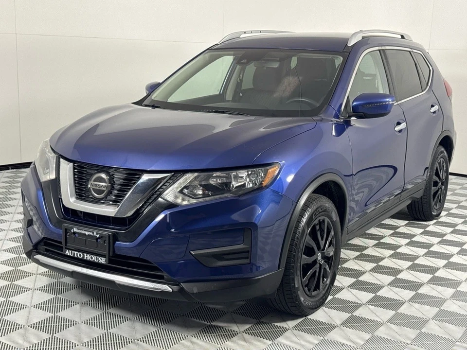 2020 Nissan Rogue - Image 10 of 12