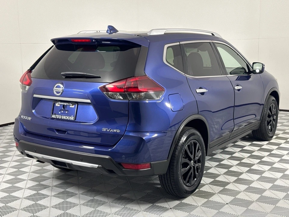 2020 Nissan Rogue - Image 4 of 12