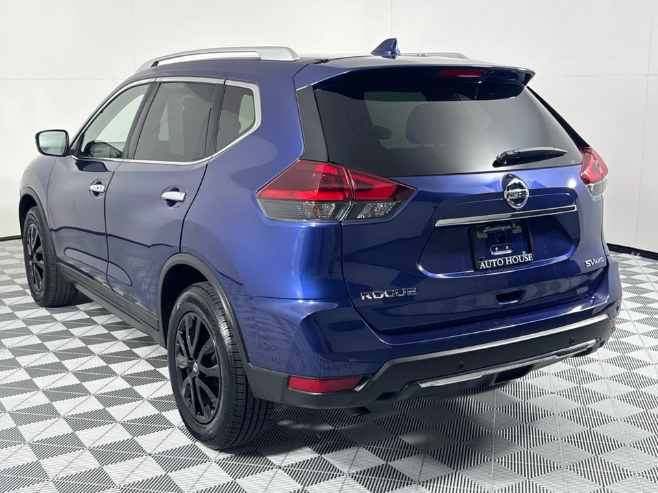 2020 Nissan Rogue - Image 6 of 12