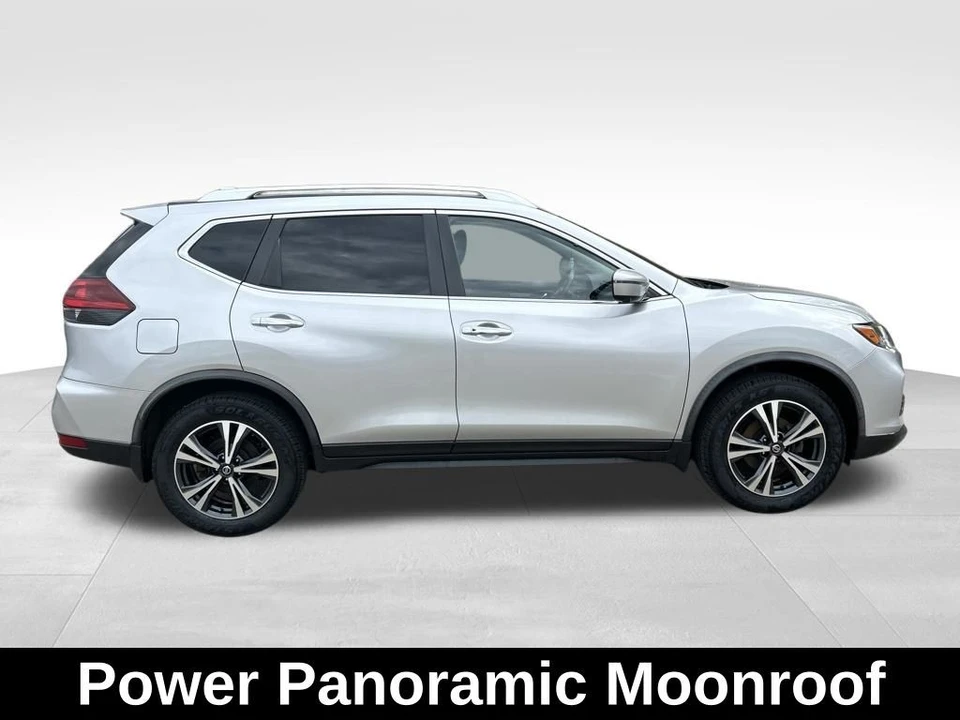 2020 Nissan Rogue - Image 7 of 12