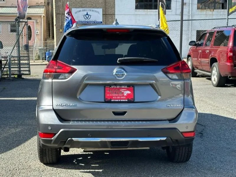 2020 Nissan Rogue - Image 5 of 12