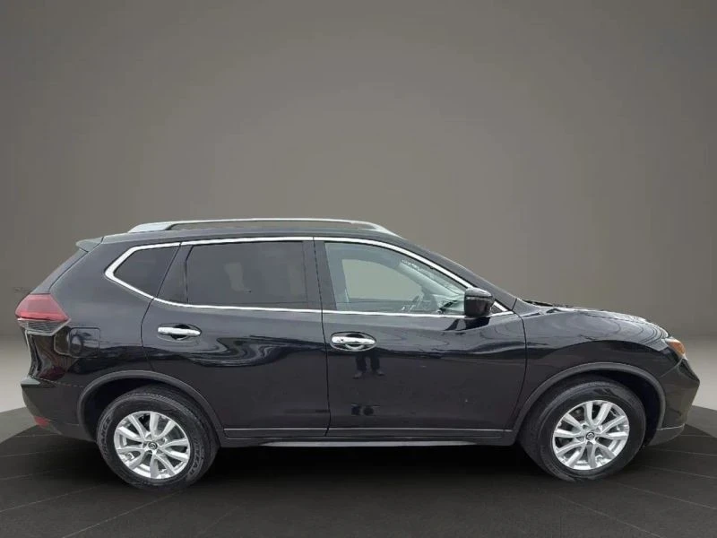 2020 Nissan Rogue - Image 4 of 12