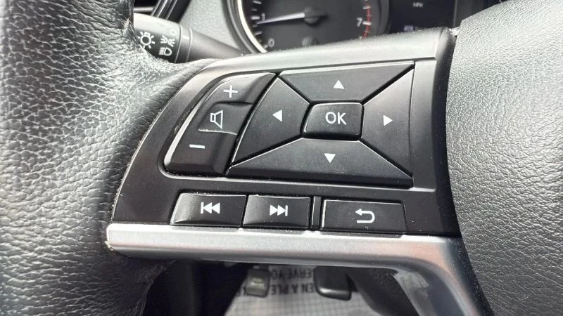 2020 Nissan Rogue - Image 12 of 12
