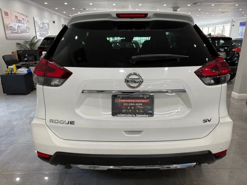2020 Nissan Rogue - Image 4 of 12