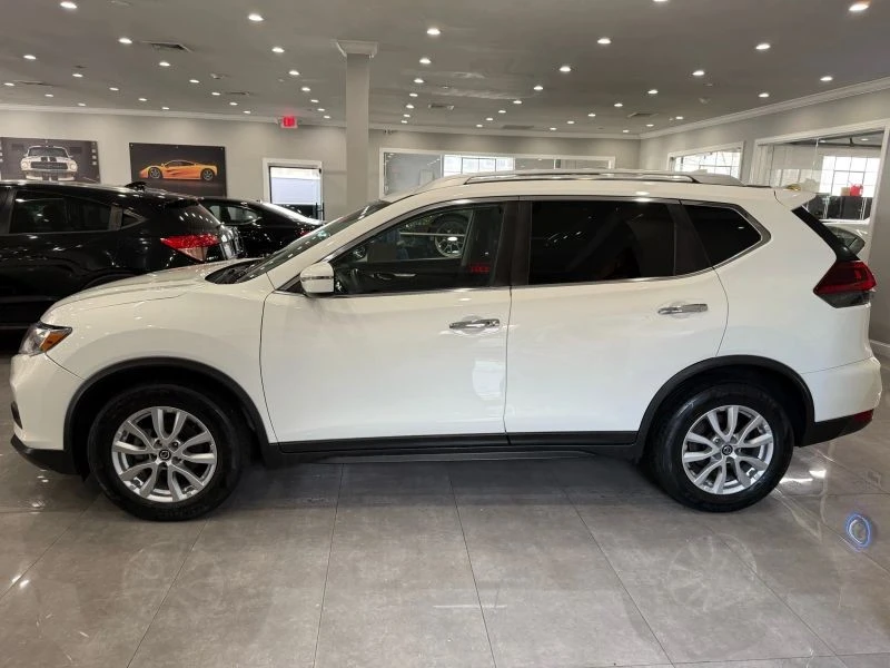 2020 Nissan Rogue - Image 2 of 12
