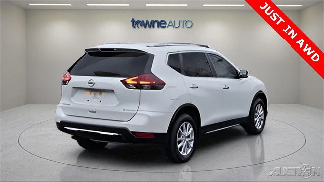 2020 Nissan Rogue - Image 6 of 21