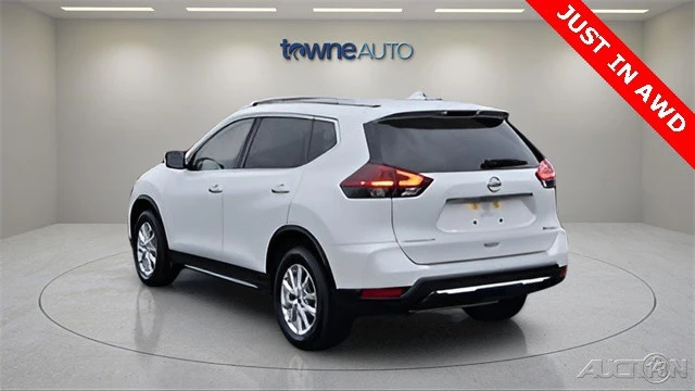 2020 Nissan Rogue - Image 4 of 21