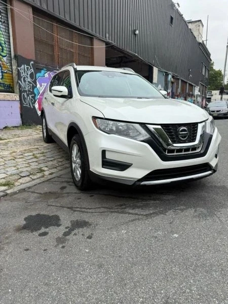 2020 Nissan Rogue - Image 7 of 12