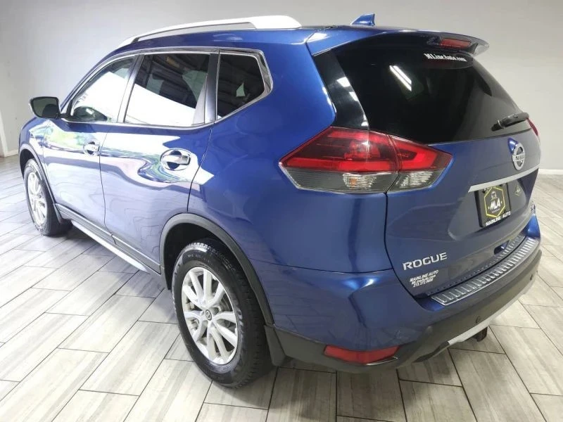2020 Nissan Rogue - Image 3 of 12