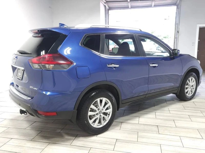 2020 Nissan Rogue - Image 5 of 12
