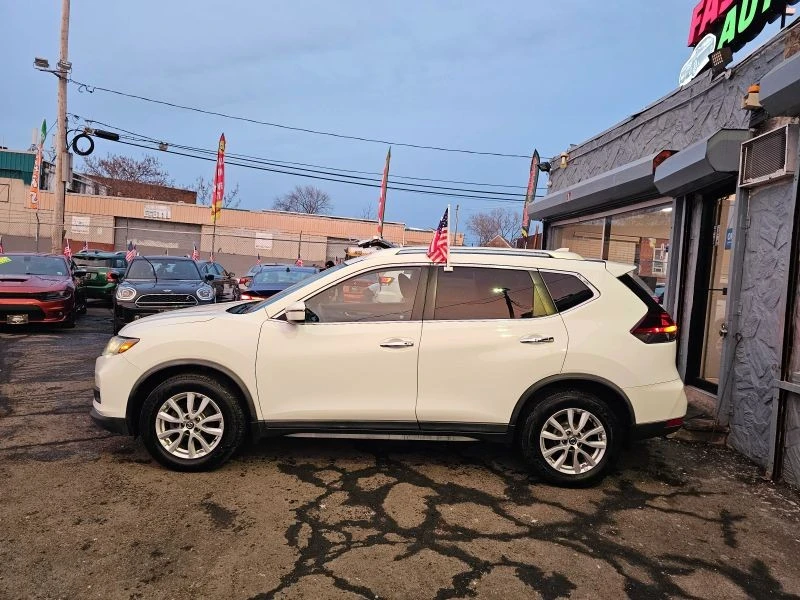 2020 Nissan Rogue - Image 3 of 12