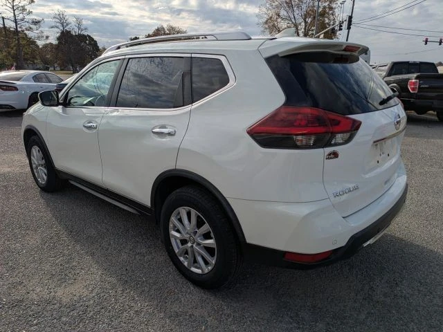2020 Nissan Rogue - Image 6 of 21